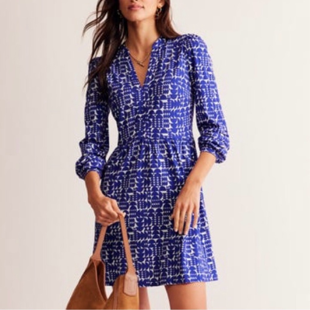 Boden Naomi Blue and White Long Sleeve Geometric V-neck Dress